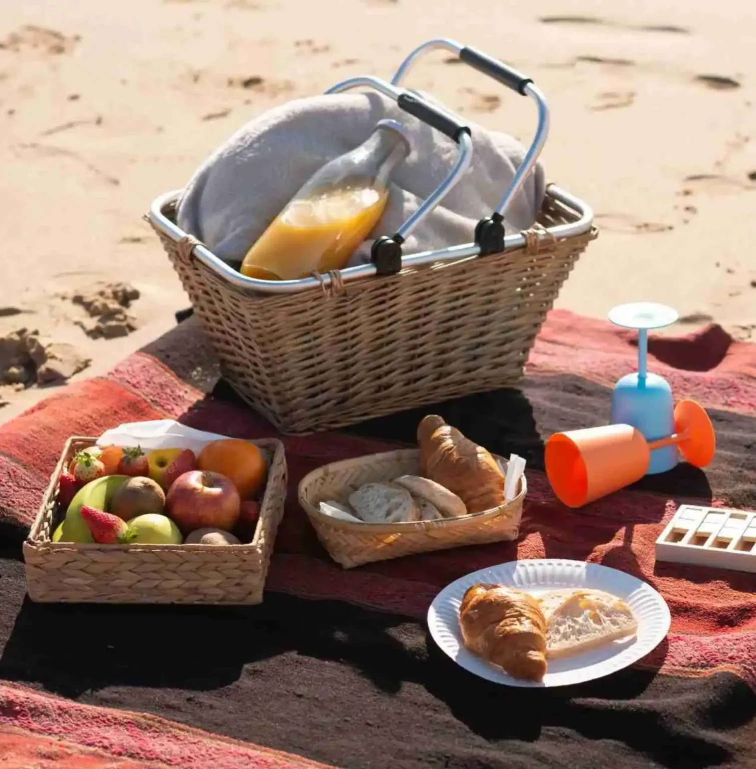 Come conservare il cibo in spiaggia Come conservare il cibo in spiaggia