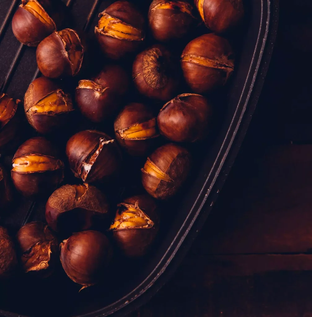 Perché si tagliano le castagne? Curiosità e gestione durante la cottura Perché fare un taglio sulle castagne prima della cottura