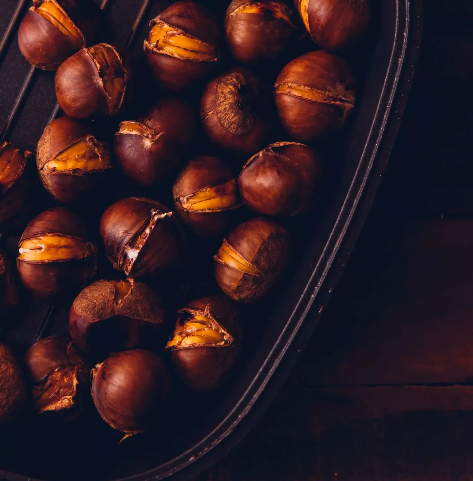 Perché si tagliano le castagne? Curiosità e gestione durante la cottura Perché fare un taglio sulle castagne prima della cottura