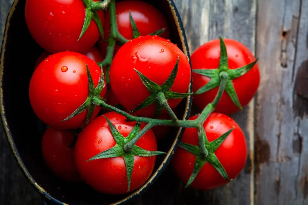 Allergia al pomodoro: Sintomi, diagnosi e differenze con l’intolleranza Allergia al pomodoro