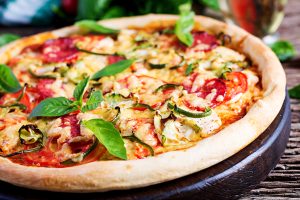Una pizza (fonte: FreePik)
