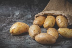 Un sacchetto di patate (fonte: Freepik)