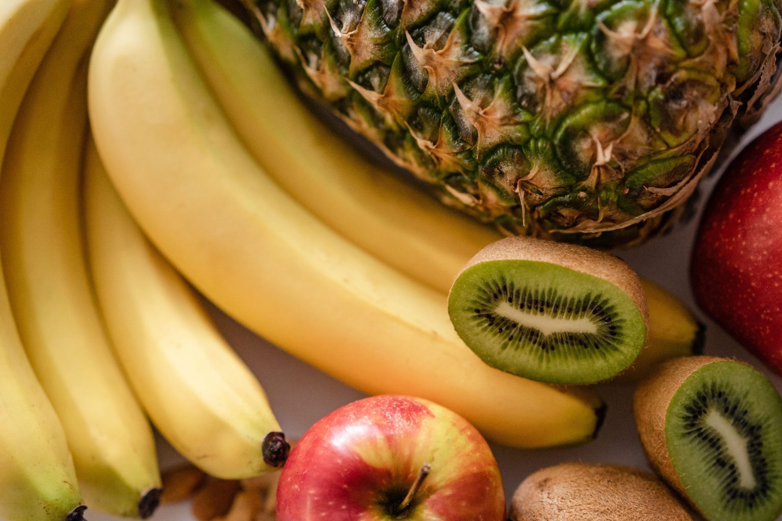 Perché siamo tutti ossessionati dalla frutta realistica? frutta (fonte foto pixabay)